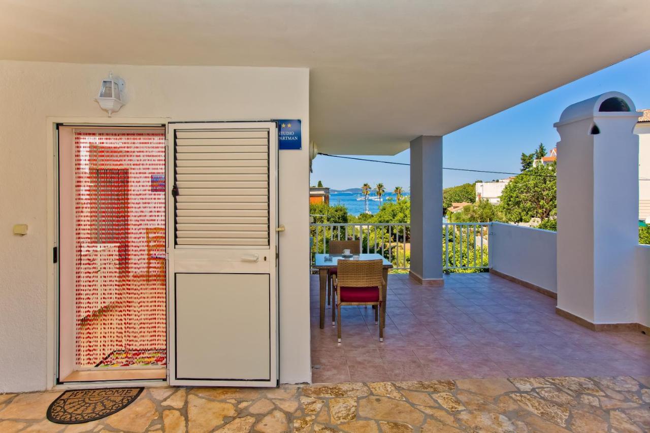Apartments Hruban Hvar Town Bagian luar foto