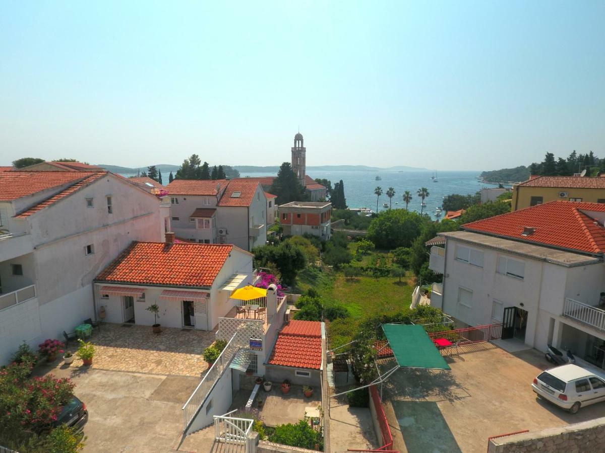 Apartments Hruban Hvar Town Bagian luar foto